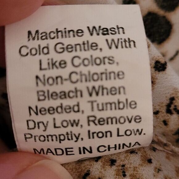 Classy snake print woman's long sleeve top - Picture 8 of 8